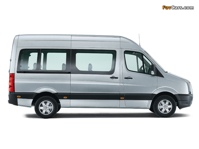 Volkswagen Crafter High Roof Bus 2006–11 images (640 x 480)