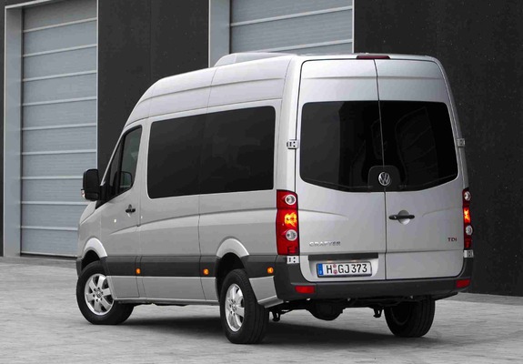 Volkswagen Crafter High Roof Bus 2011 images