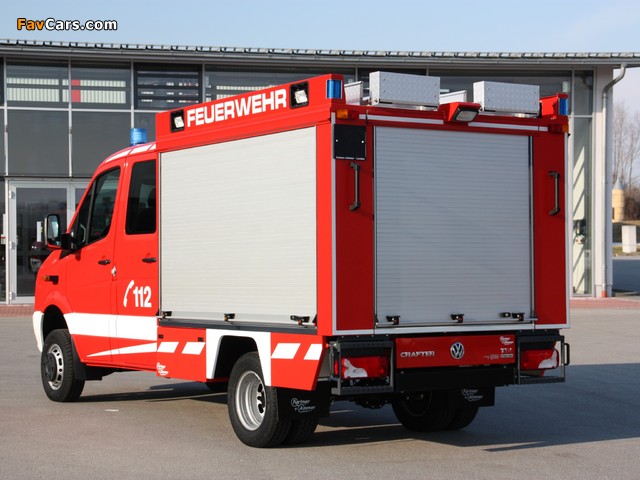 Volkswagen Crafter Double Cab Pickup 4MOTION Feuerwehr 2011 pictures (640 x 480)