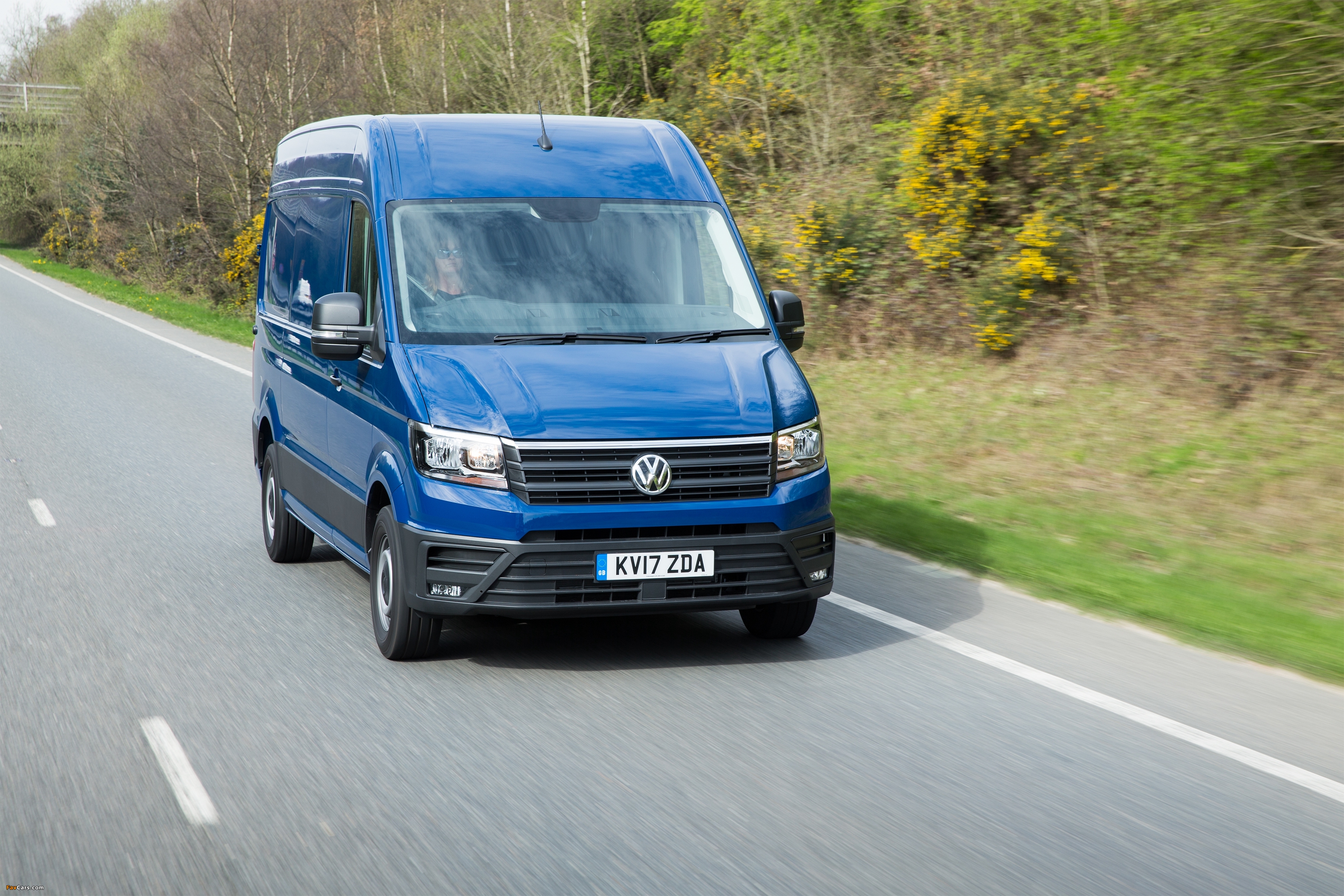 Volkswagen Crafter High Roof Van UK-spec 2017 pictures (3600 x 2400)