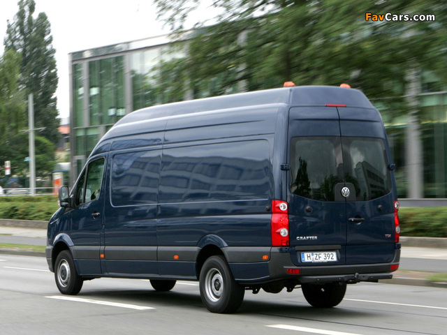 Volkswagen Crafter LWB High Roof Van 2006–11 wallpapers (640 x 480)