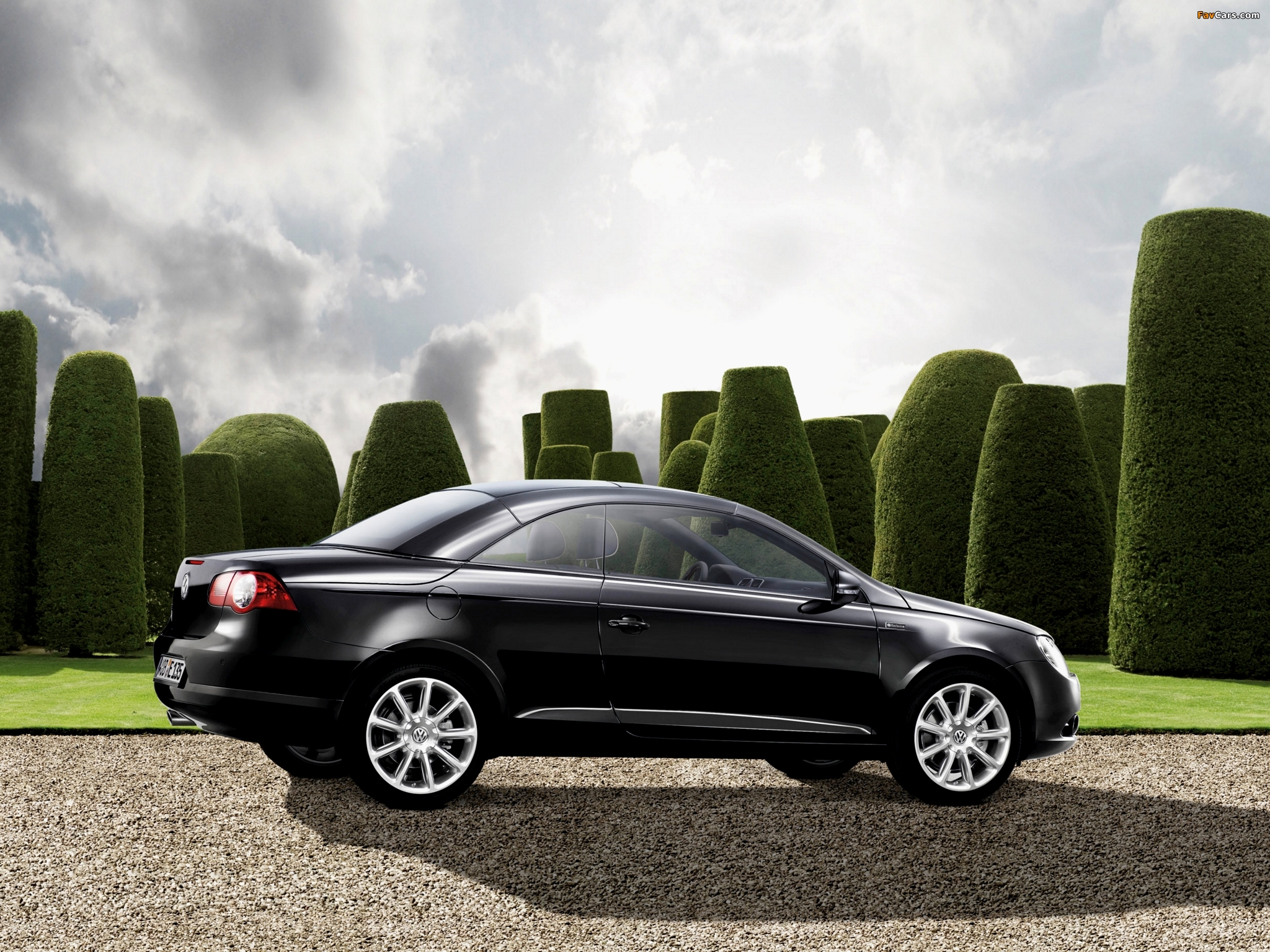 Images of Volkswagen Eos Exclusive 2010 (2048 x 1536)