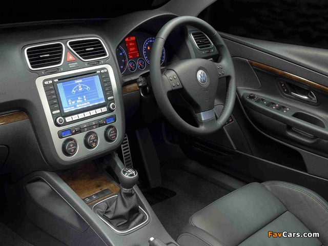 Photos of Volkswagen Eos ZA-spec 2006–10 (640 x 480)