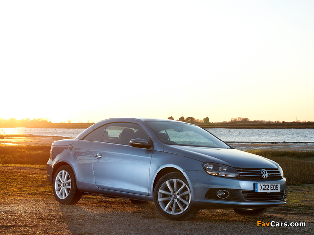 Photos of Volkswagen Eos UK-spec 2011 (640 x 480)