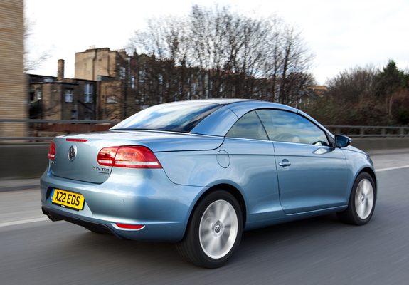 Volkswagen Eos UK-spec 2011 pictures