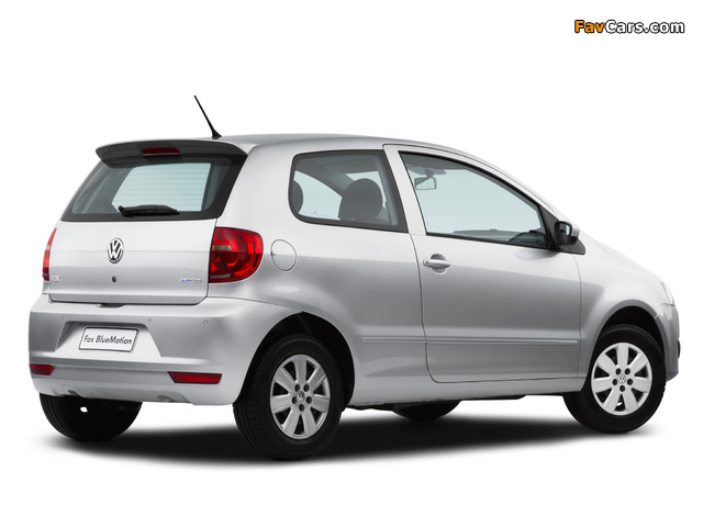 Images of Volkswagen Fox BlueMotion 3-door 2012 (640 x 480)