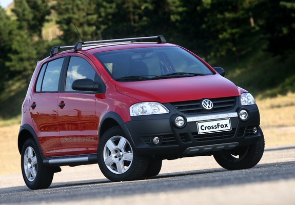 Photos of Volkswagen CrossFox 2008–09