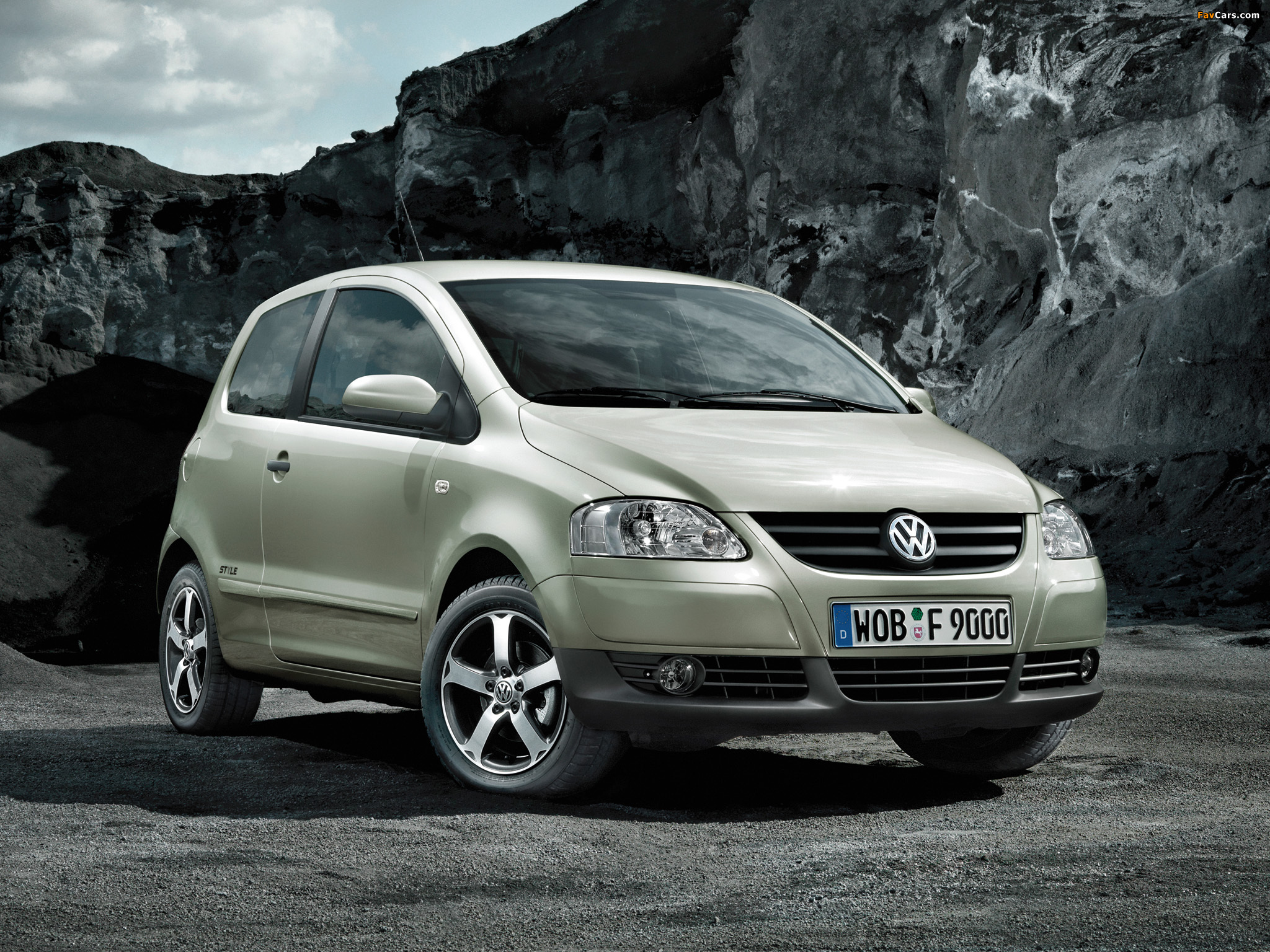 Photos of Volkswagen Fox Style 2009 (2048 x 1536)