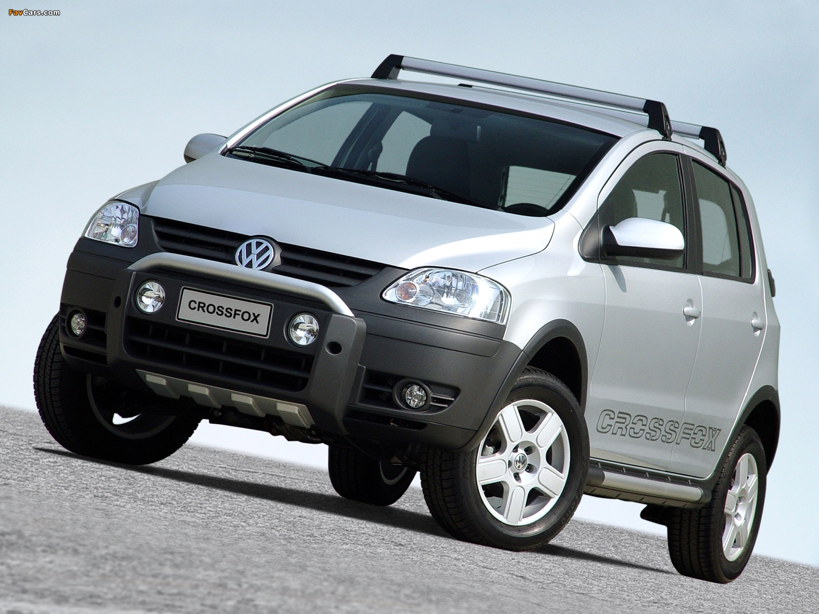 Pictures of Volkswagen CrossFox 2005–07 (1600 x 1200)