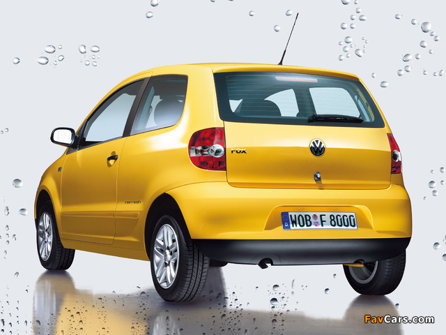 Pictures of Volkswagen Fox Refresh 2008–09 (640 x 480)