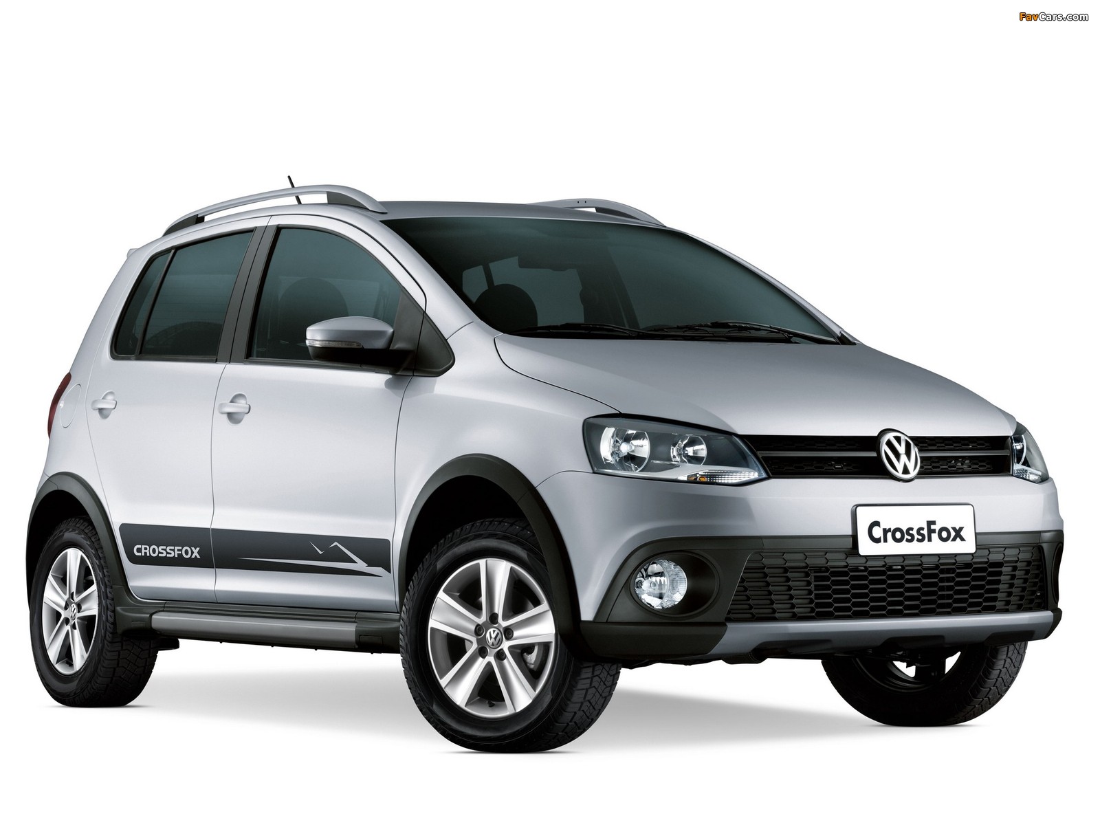 Pictures of Volkswagen CrossFox 2009–12 (1600 x 1200)