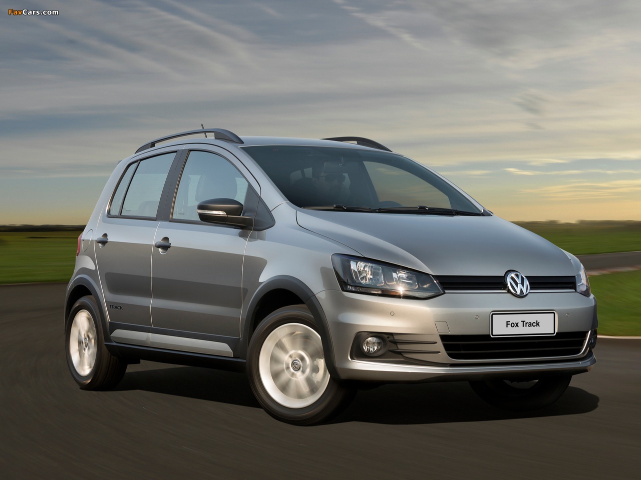 Pictures of Volkswagen Fox Track 2015 (1280 x 960)