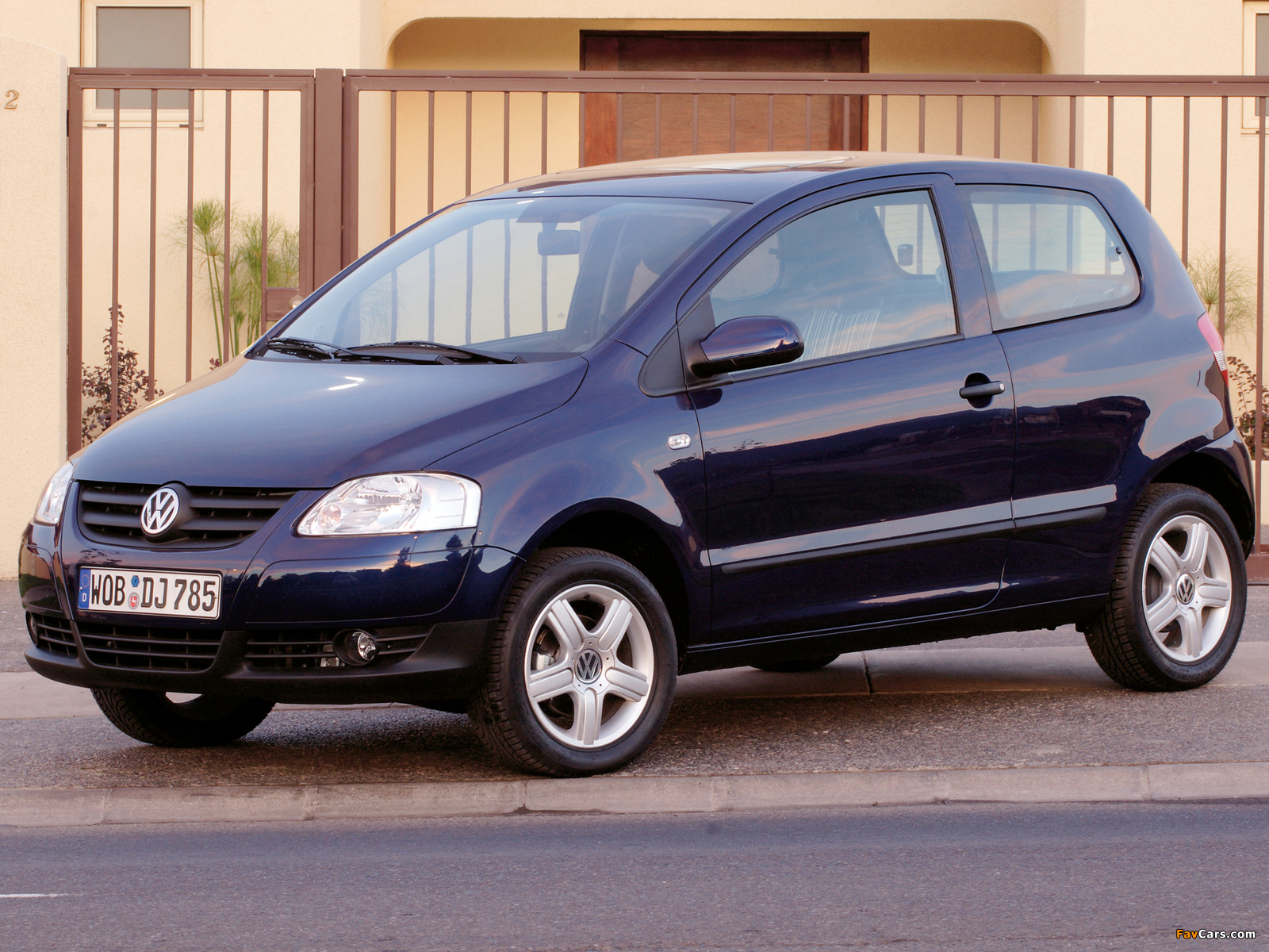 Volkswagen Fox 2005–09 images (1600 x 1200)