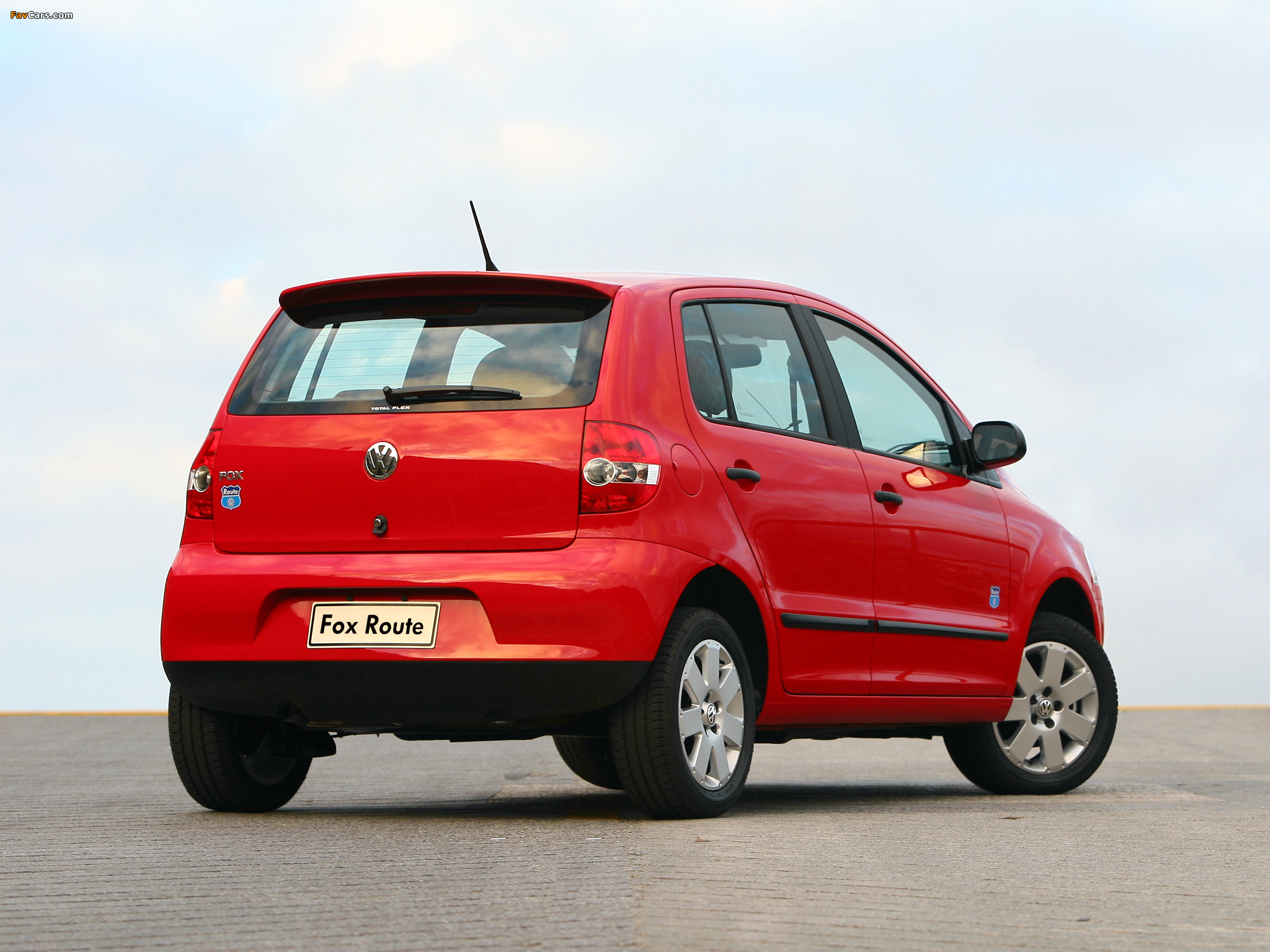 Volkswagen Fox Route 2007 pictures (2048 x 1536)