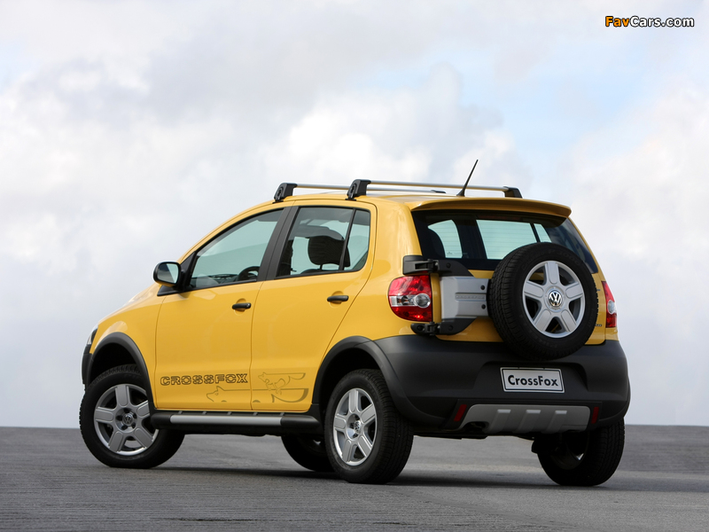 Volkswagen CrossFox 2008–09 wallpapers (800 x 600)