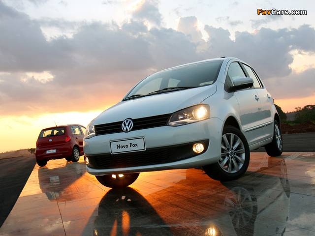 Volkswagen Fox 2009 photos (640 x 480)