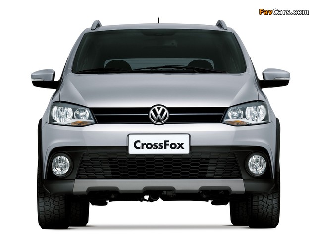 Volkswagen CrossFox 2009–12 pictures (640 x 480)