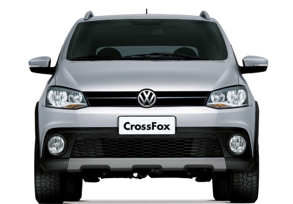 Volkswagen CrossFox 2009–12 pictures