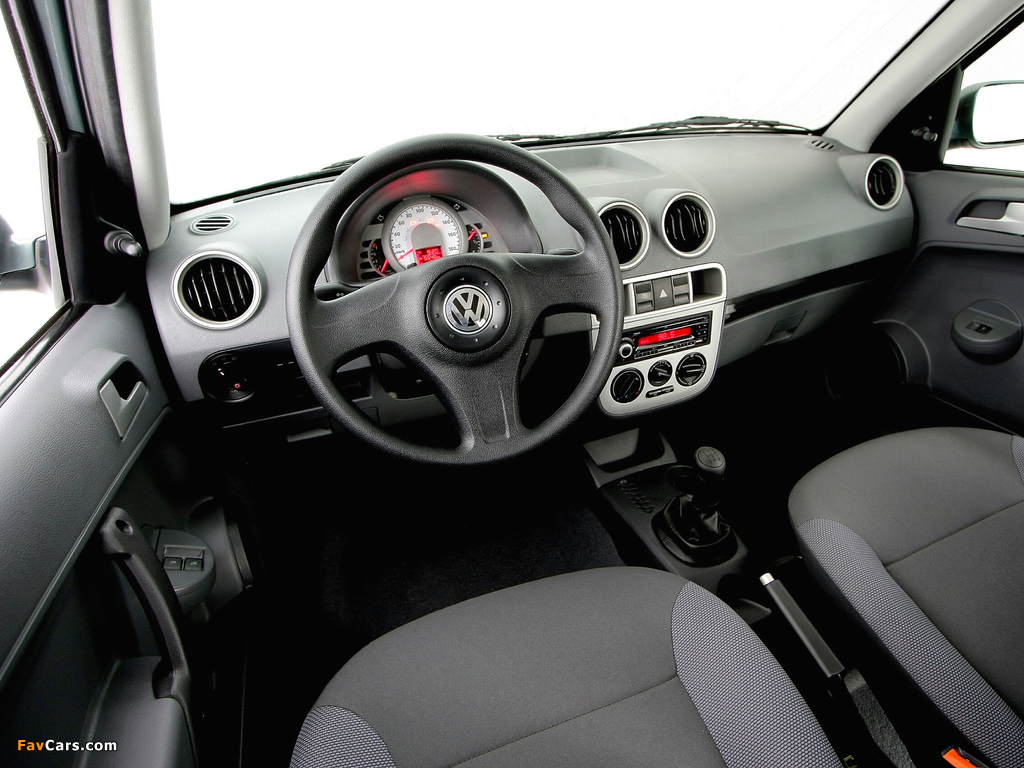 Photos of Volkswagen Gol Trend 2008–12 (1024 x 768)