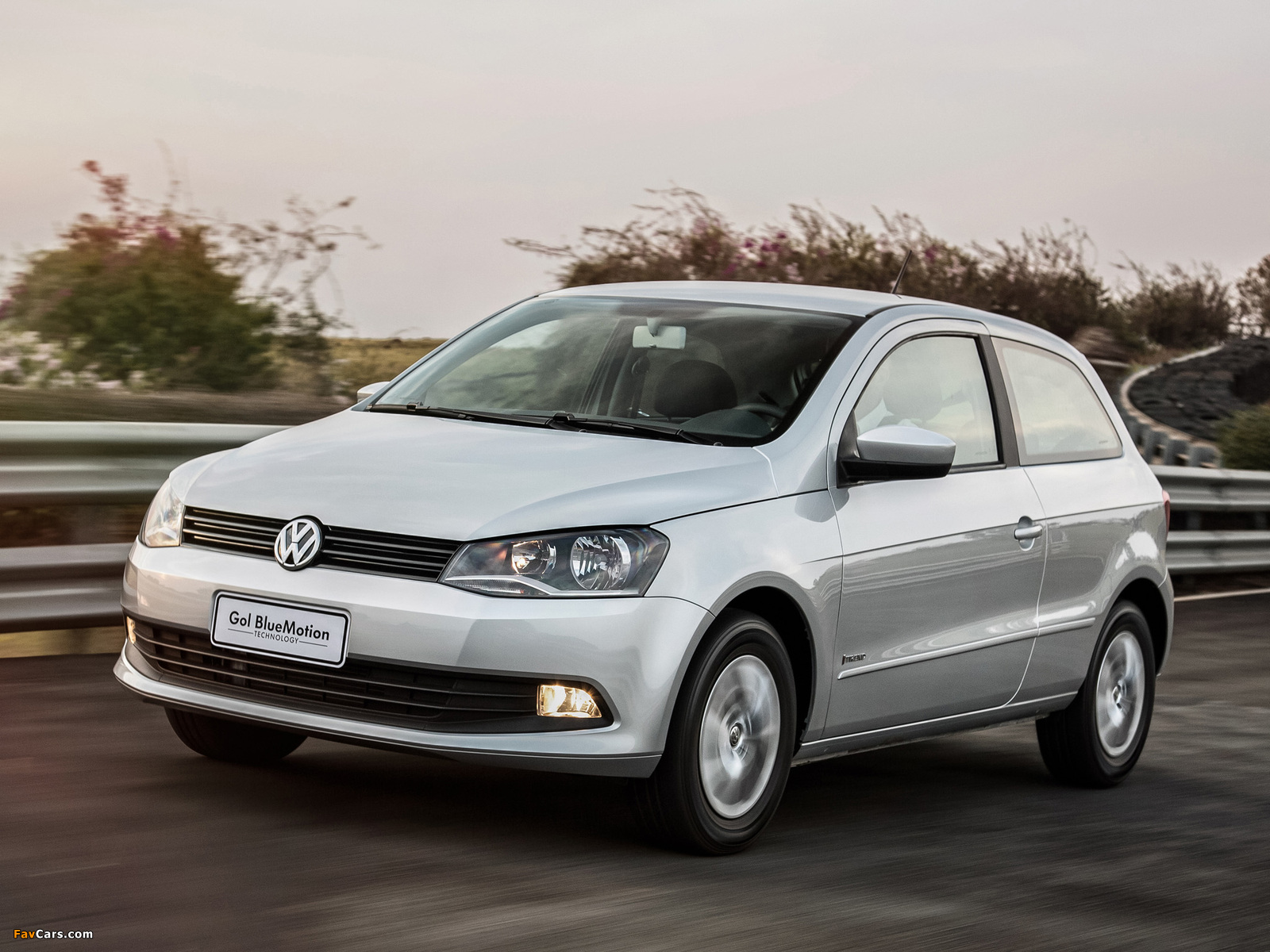 Photos of Volkswagen Gol BlueMotion 3-door 2012 (1600 x 1200)