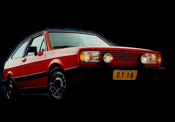 Volkswagen Gol GT 1984–86 wallpapers
