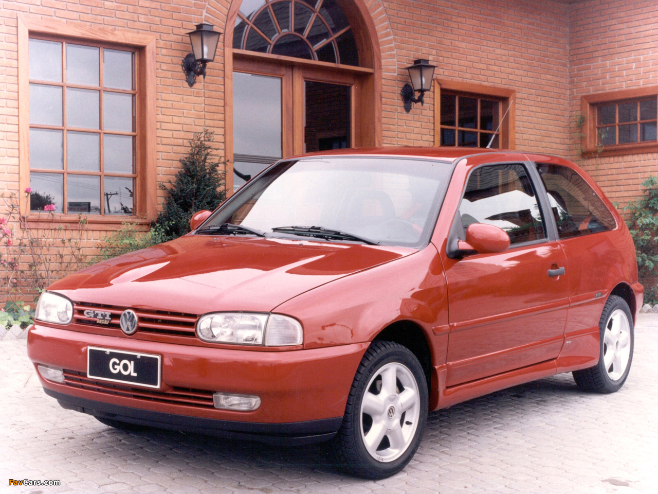 Volkswagen Gol GTI 16V 1996–2001 images (1280 x 960)