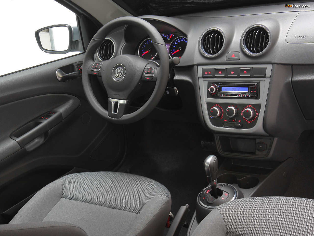 Volkswagen Gol Trend (V) 2008–12 pictures (1280 x 960)