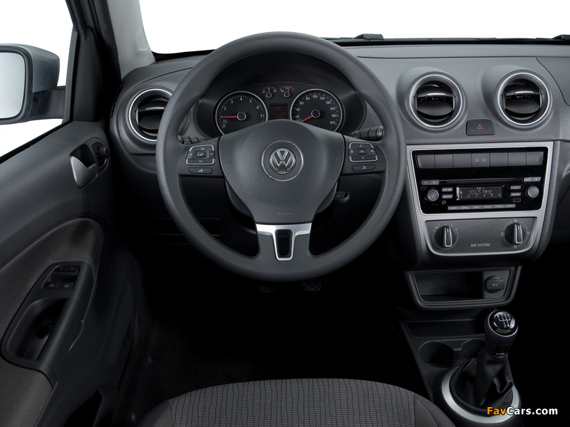 Volkswagen Gol 3-door 2012 images (800 x 600)