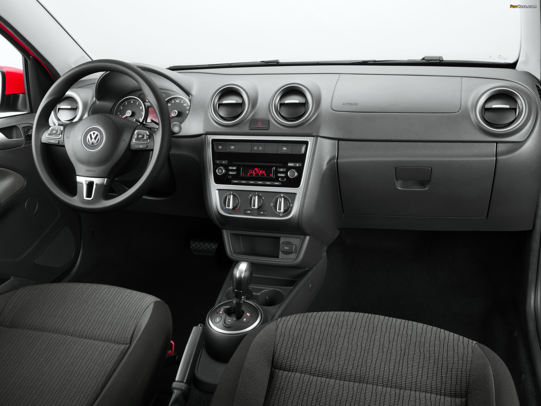 Volkswagen Gol 5-door 2012 pictures (2048 x 1536)