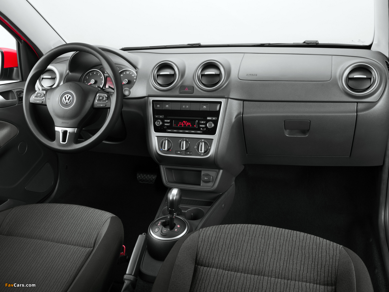 Volkswagen Gol 5-door 2012 pictures (1280 x 960)