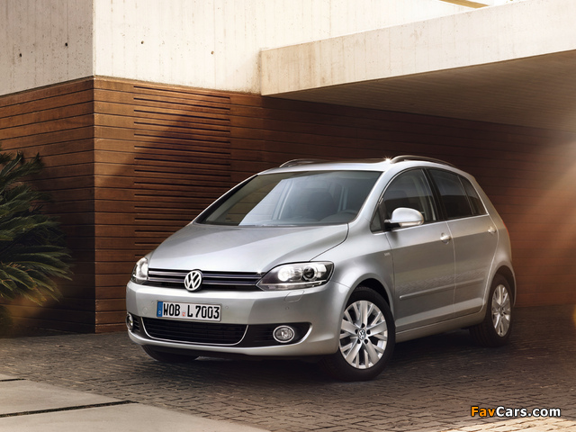 Photos of Volkswagen Golf Plus LIFE 2012 (640 x 480)