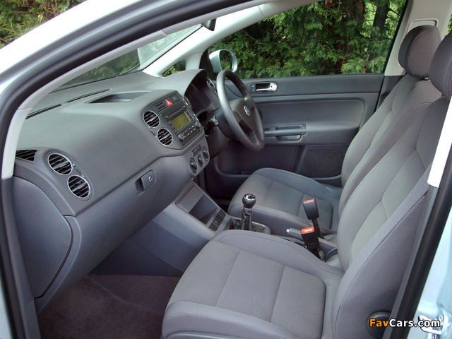 Volkswagen Golf Plus UK-spec 2005–09 photos (640 x 480)