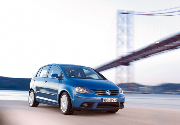 Volkswagen Golf Plus 2005–09 photos