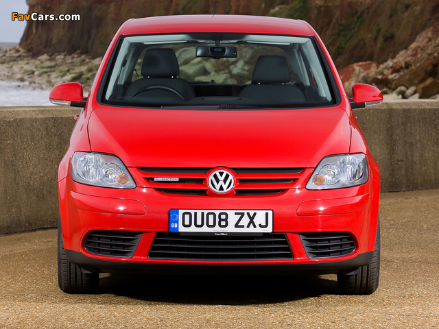 Volkswagen Golf Plus BlueMotion UK-spec 2005–09 pictures (640 x 480)