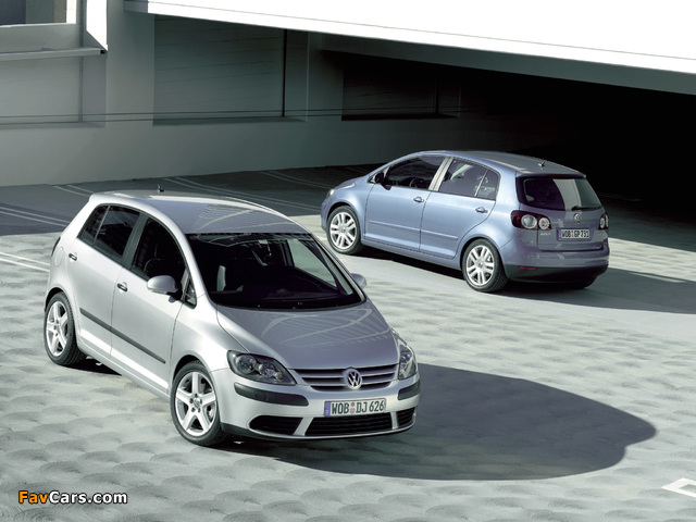 Volkswagen Golf Plus 2005–09 wallpapers (640 x 480)