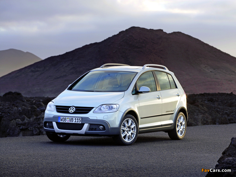 Volkswagen CrossGolf 2006–09 wallpapers (800 x 600)