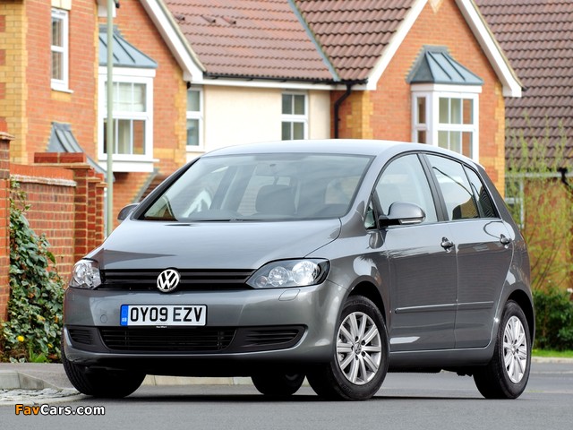 Volkswagen Golf Plus UK-spec 2009 pictures (640 x 480)