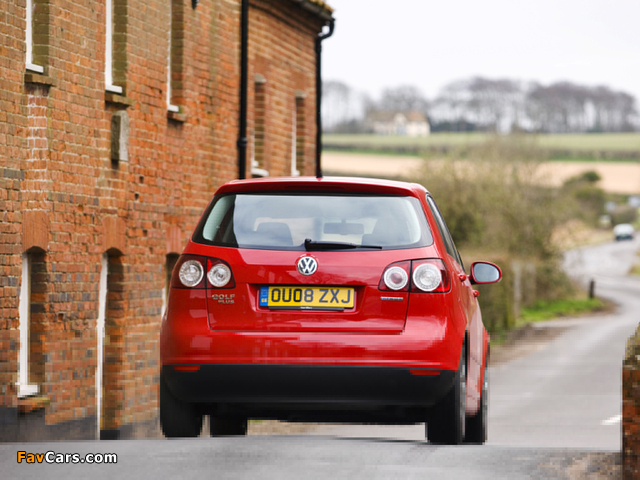 Volkswagen Golf Plus BlueMotion UK-spec 2005–09 wallpapers (640 x 480)