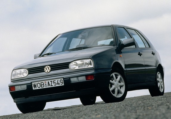 Images of Volkswagen Golf 5-door (Typ 1H) 1991–97