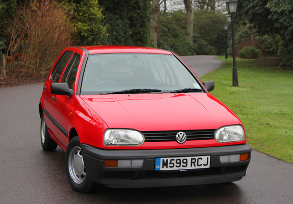 Images of Volkswagen Golf Ecomatic UK-spec (Typ 1H) 1993
