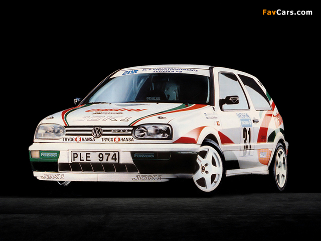 Images of Volkswagen Golf GTI 16V Group F2 (Typ 1H) 1994 (640 x 480)