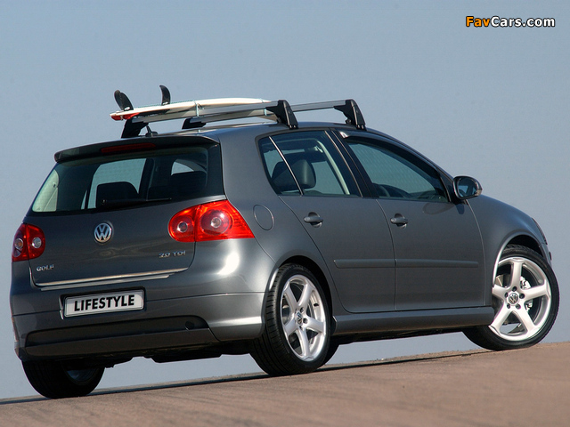 Images of Volkswagen Golf 5-door Lifestyle ZA-spec (Typ 1K) 2004–08 (640 x 480)