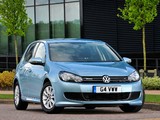 Images of Volkswagen Golf BlueMotion 5-door UK-spec (Typ 5K) 2009–12