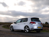 Images of Volkswagen Golf GTI 5-door UK-spec (Typ 5K) 2009