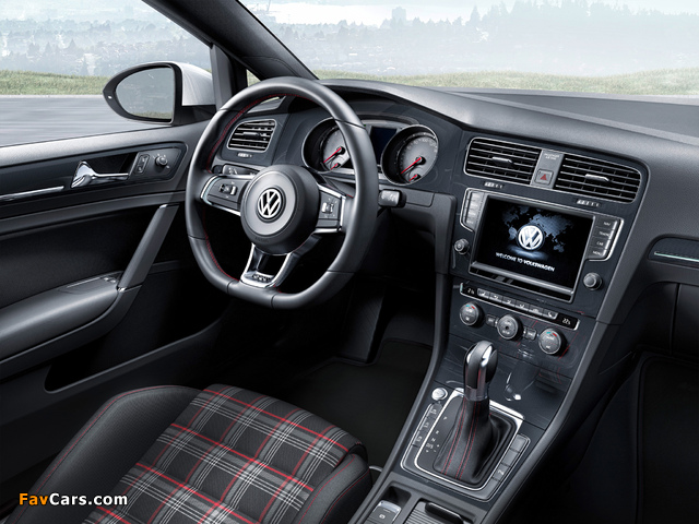 Images of Volkswagen Golf GTI 3-door (Typ 5G) 2013 (640 x 480)