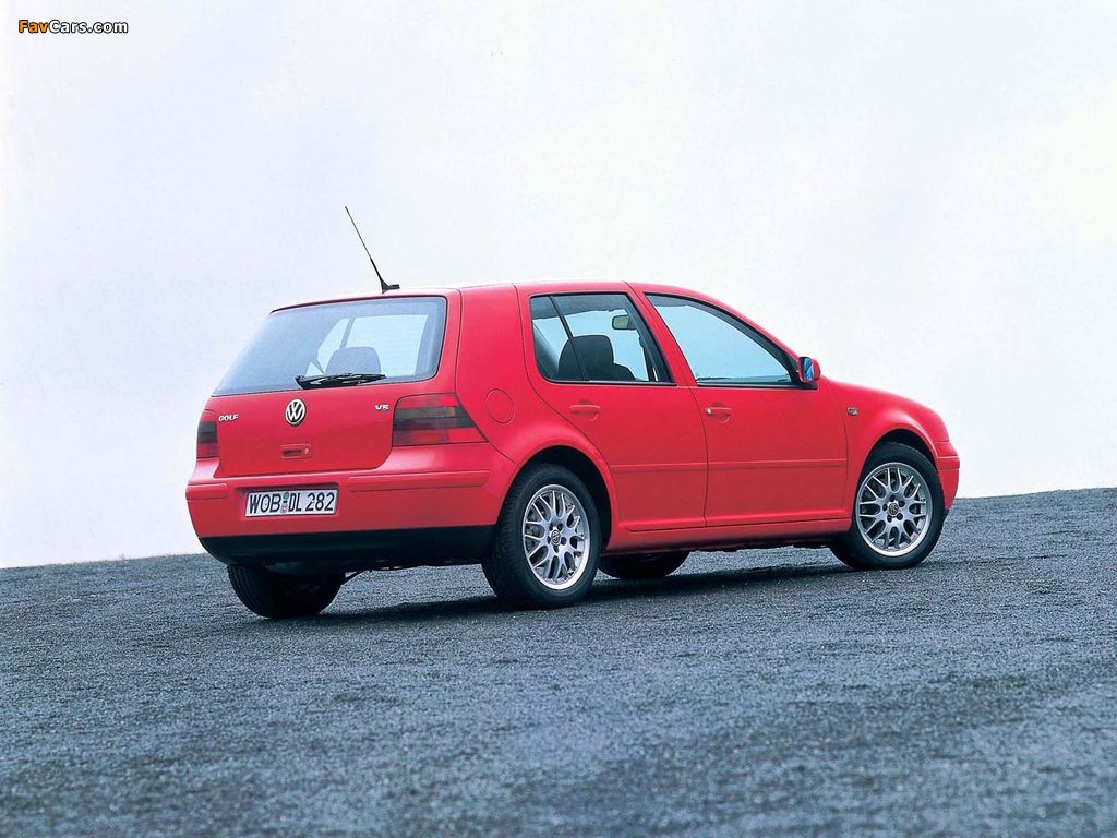 Photos of Volkswagen Golf 5-door (Typ 1J) 1997–2003 (1024 x 768)