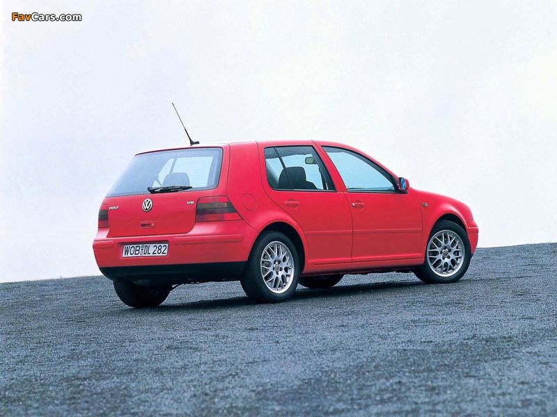 Photos of Volkswagen Golf 5-door (Typ 1J) 1997–2003 (800 x 600)