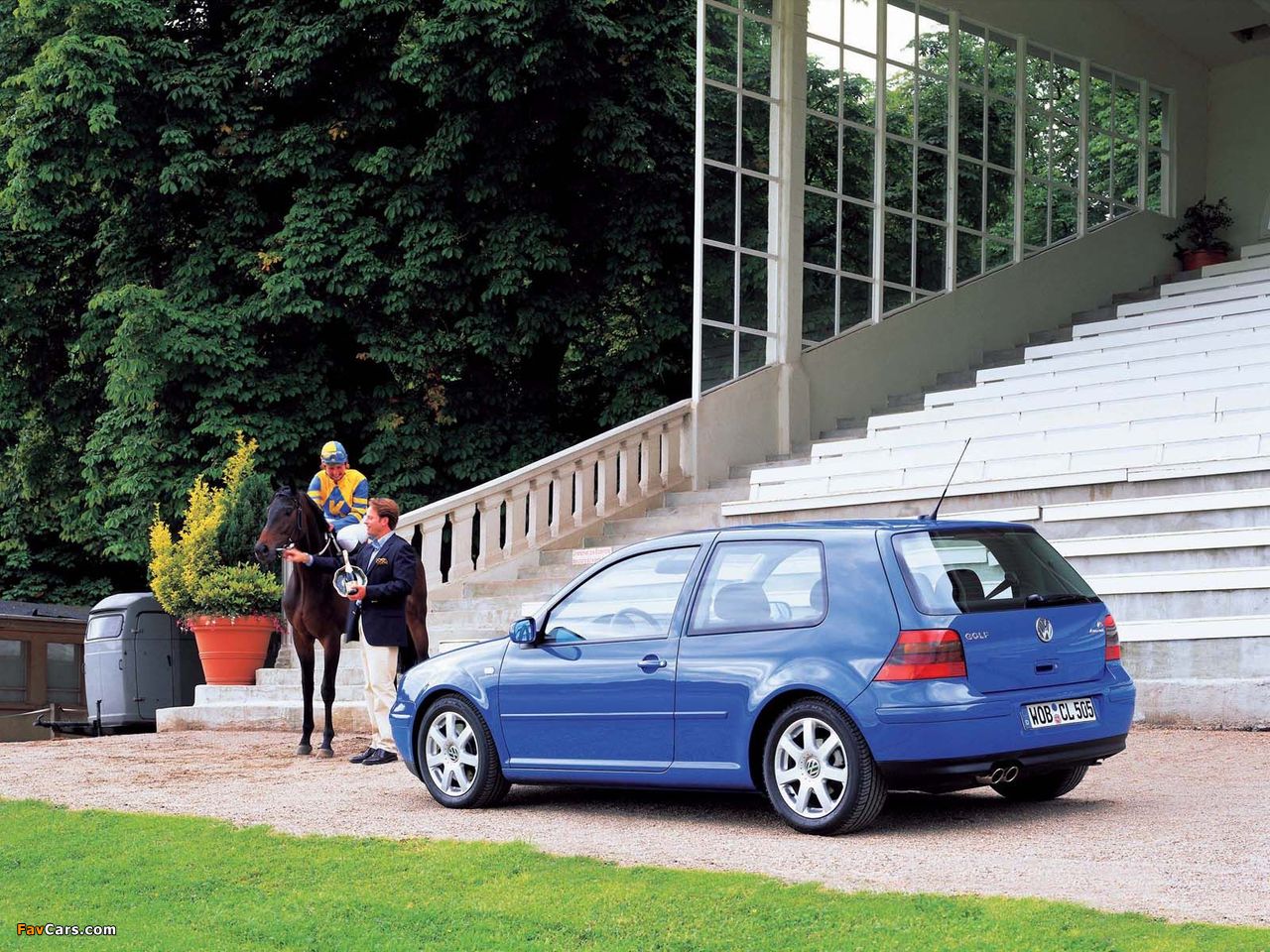 Photos of Volkswagen Golf V6 4MOTION 3-door (Typ 1J) 1999–2003 (1280 x 960)