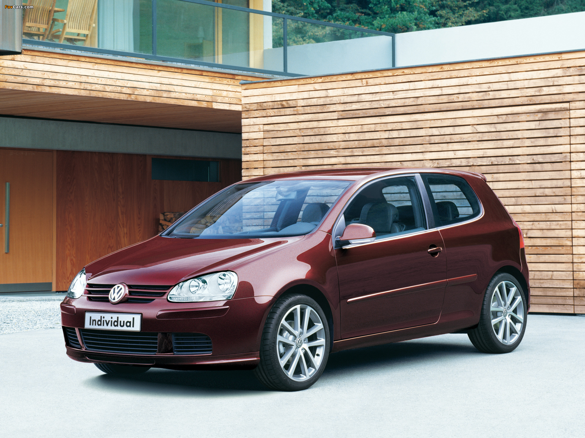 Photos of Volkswagen Golf Individual 3-door (Typ 1K) 2005–08 (2048 x 1536)