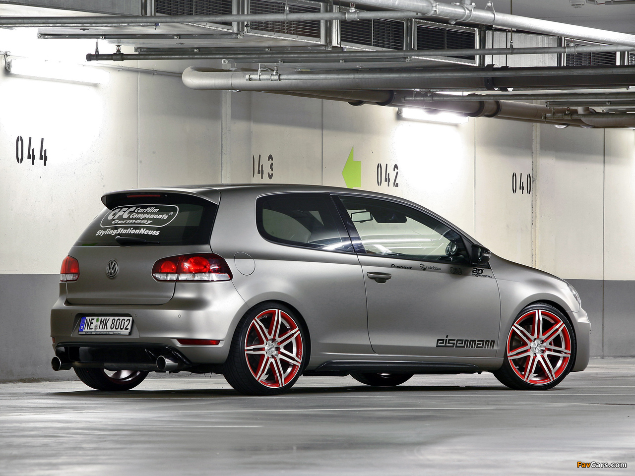 Photos of CFC Volkswagen Golf GTI 3-door (Typ 5K) 2010 (1280 x 960)